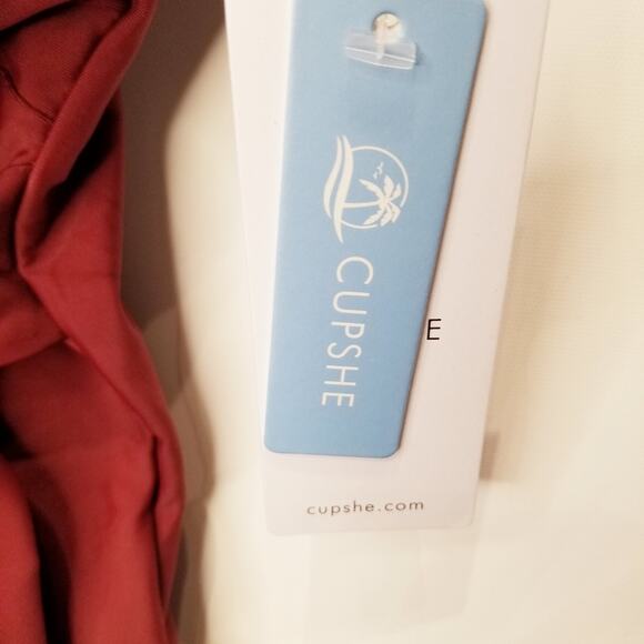 Cupshe NEW Burgundy Red One Piece Swimsuit Cross Over Tie Front Women's Size L - Picture 6 of 12